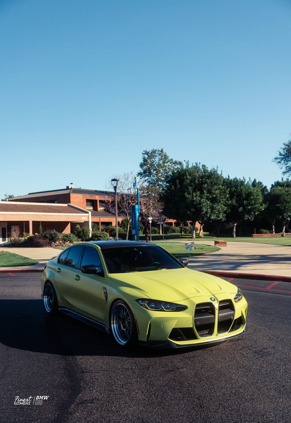 V Style Dry Carbon Fiber Front Grille Replacement – BMW G80 M3 / G82–G83 M4