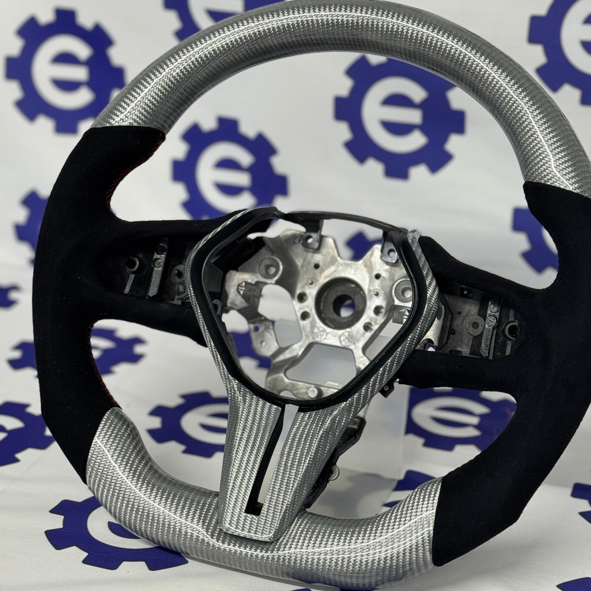 2018+ Infiniti Q60 Carbon Fiber Steering Wheel - Preset