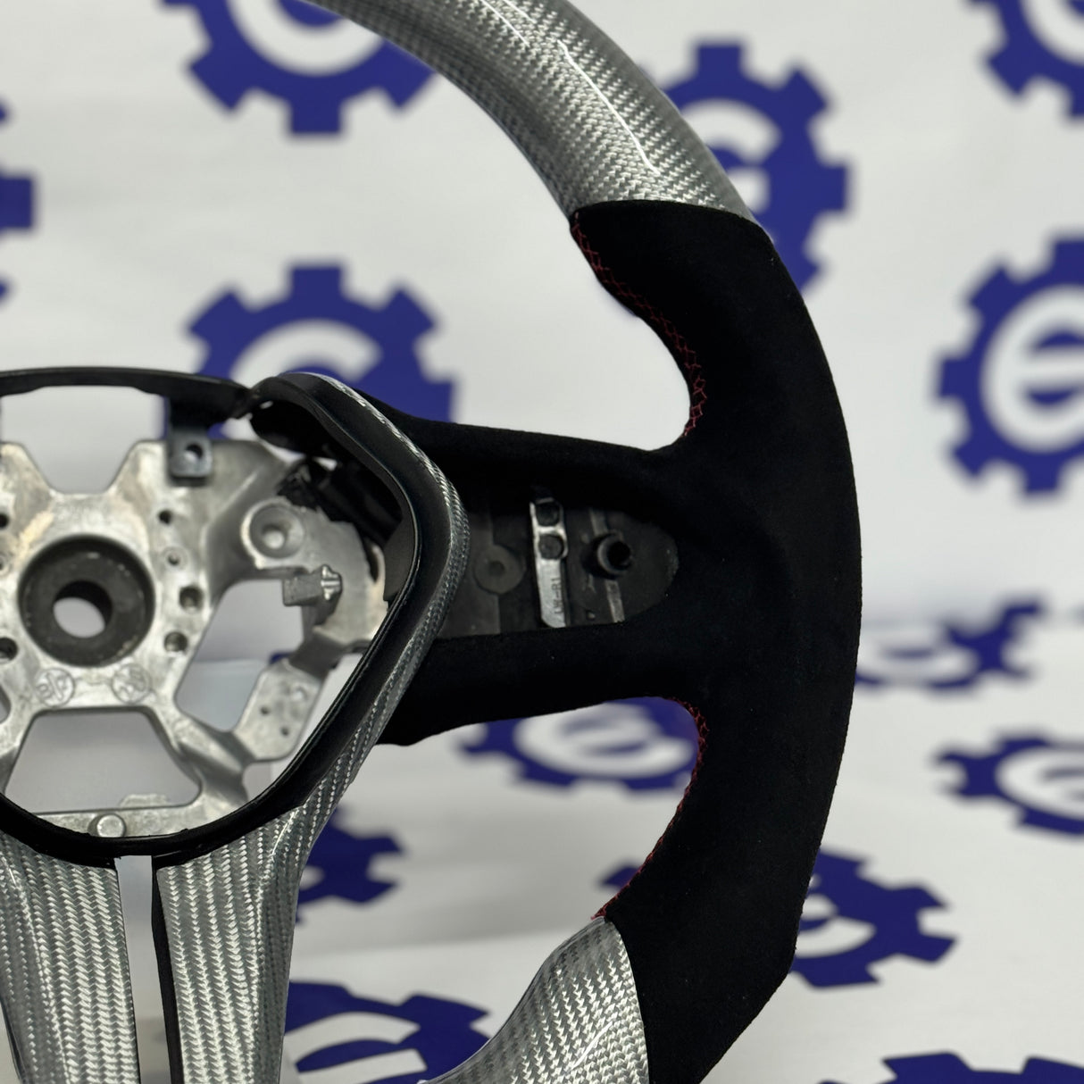 2018+ Infiniti Q60 Carbon Fiber Steering Wheel - Preset