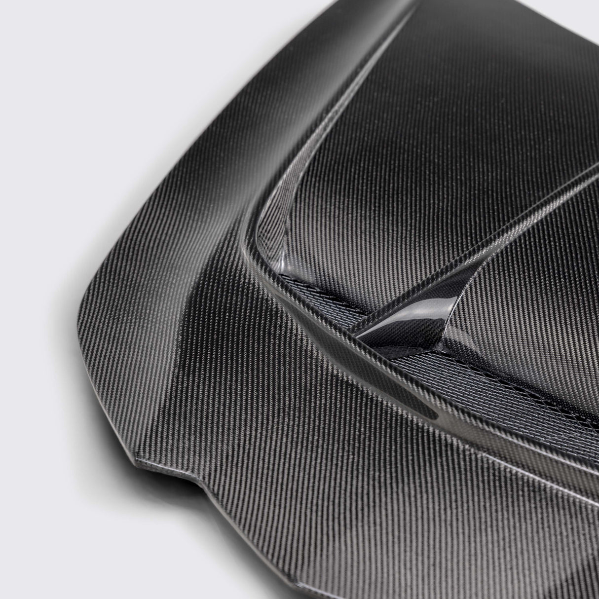 Corvette C8 ZR1 Style Vented Carbon Fiber Hood - Wet Carbon