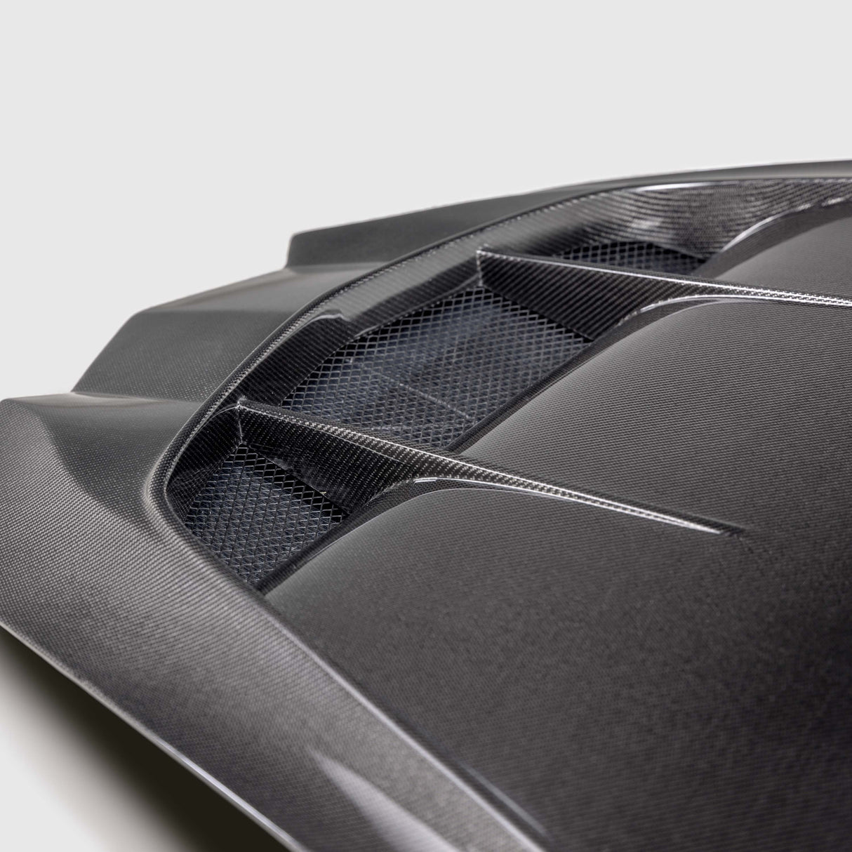 Corvette C8 ZR1 Style Vented Carbon Fiber Hood - Wet Carbon