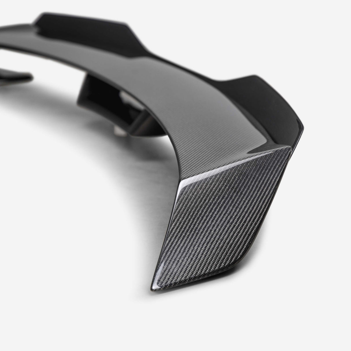 Carbon Fiber Rear spoiler with Gurney Flap for 2024 Ford Mustang