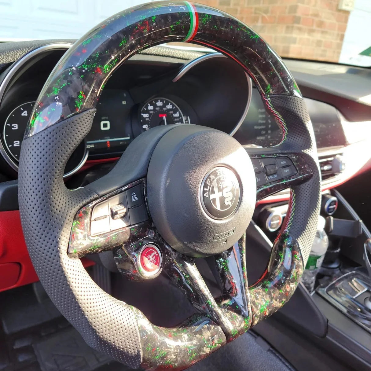2017-2021 Alfa Romeo Stelvio & Giulia Carbon Fiber Steering Wheel - Customizable